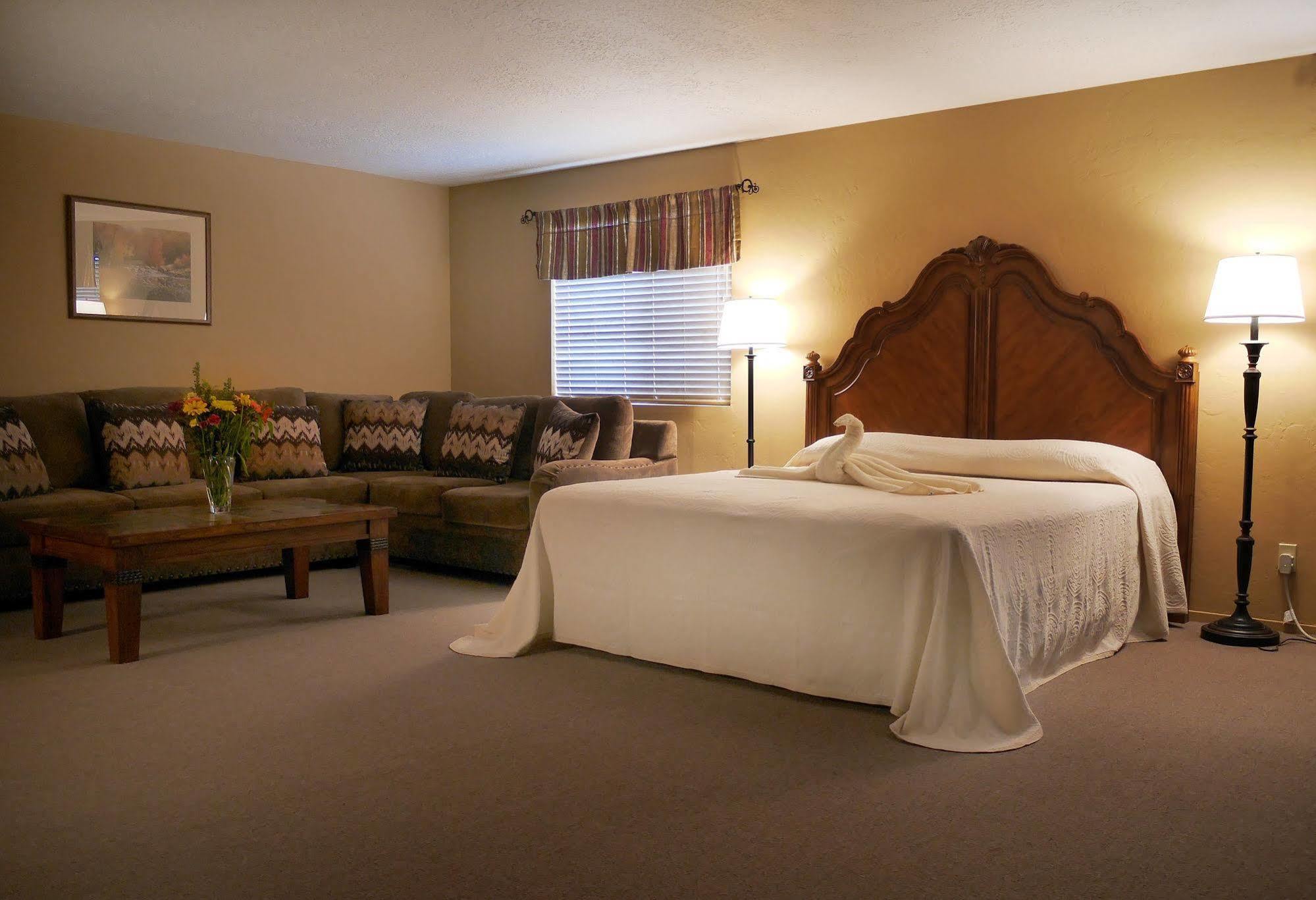 Yerington Inn Esterno foto